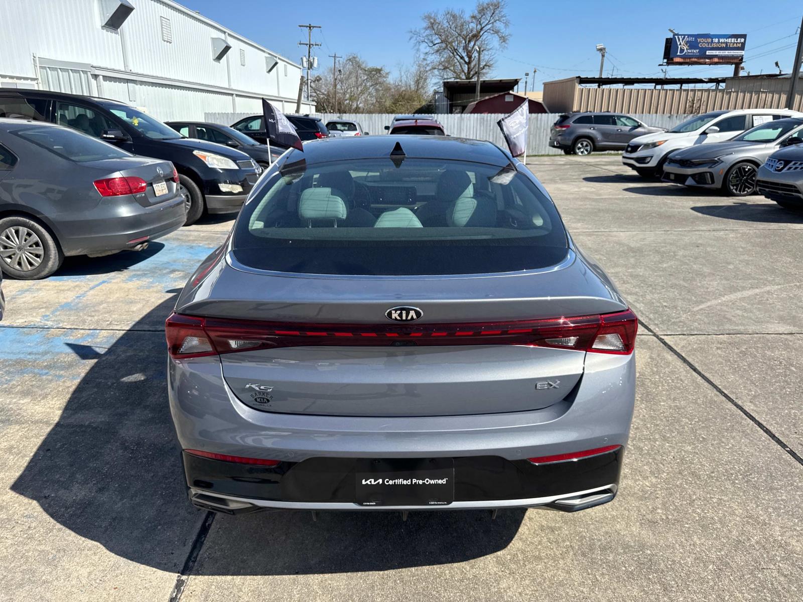 2021 Kia K5 EX photo