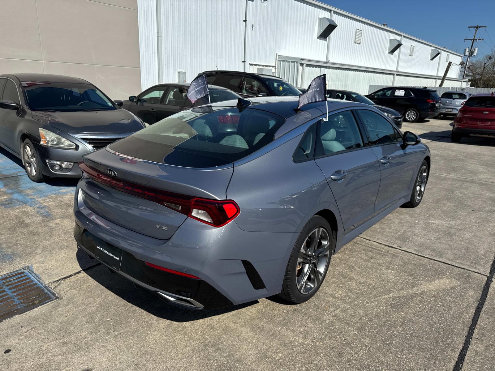 2021 Kia K5 EX photo