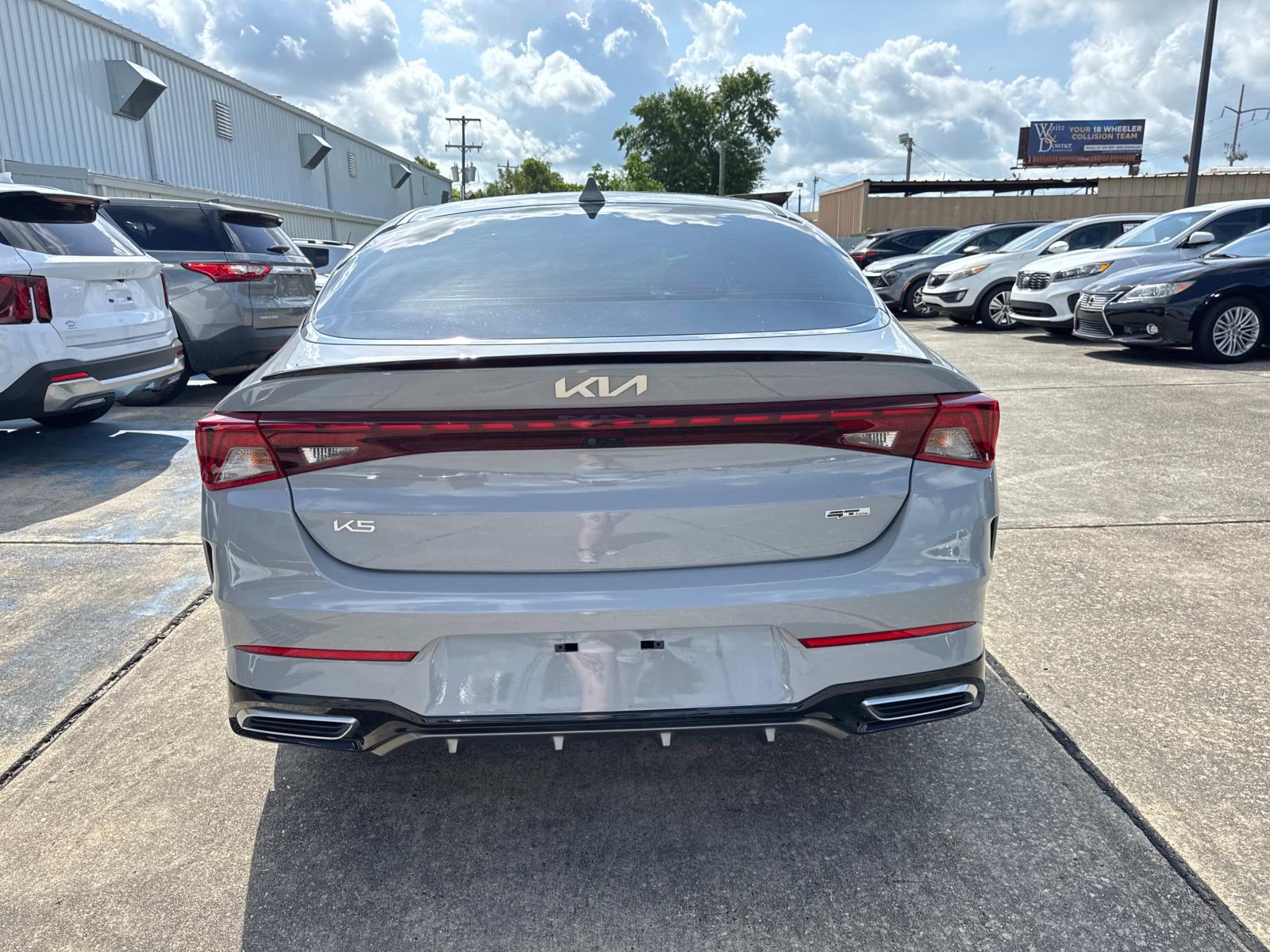 2023 Kia K5 GT-Line Auto FWD photo