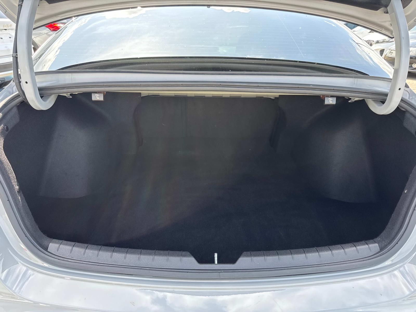 2023 Kia K5 GT-Line Auto FWD photo