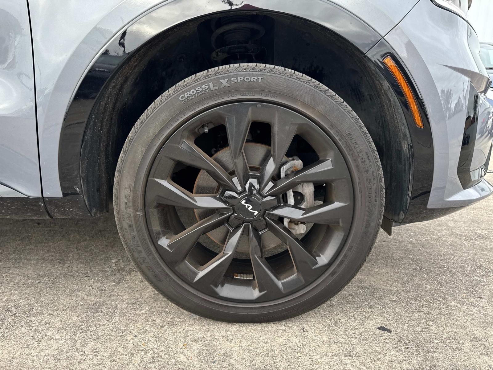 2022 Kia Sorento SX photo