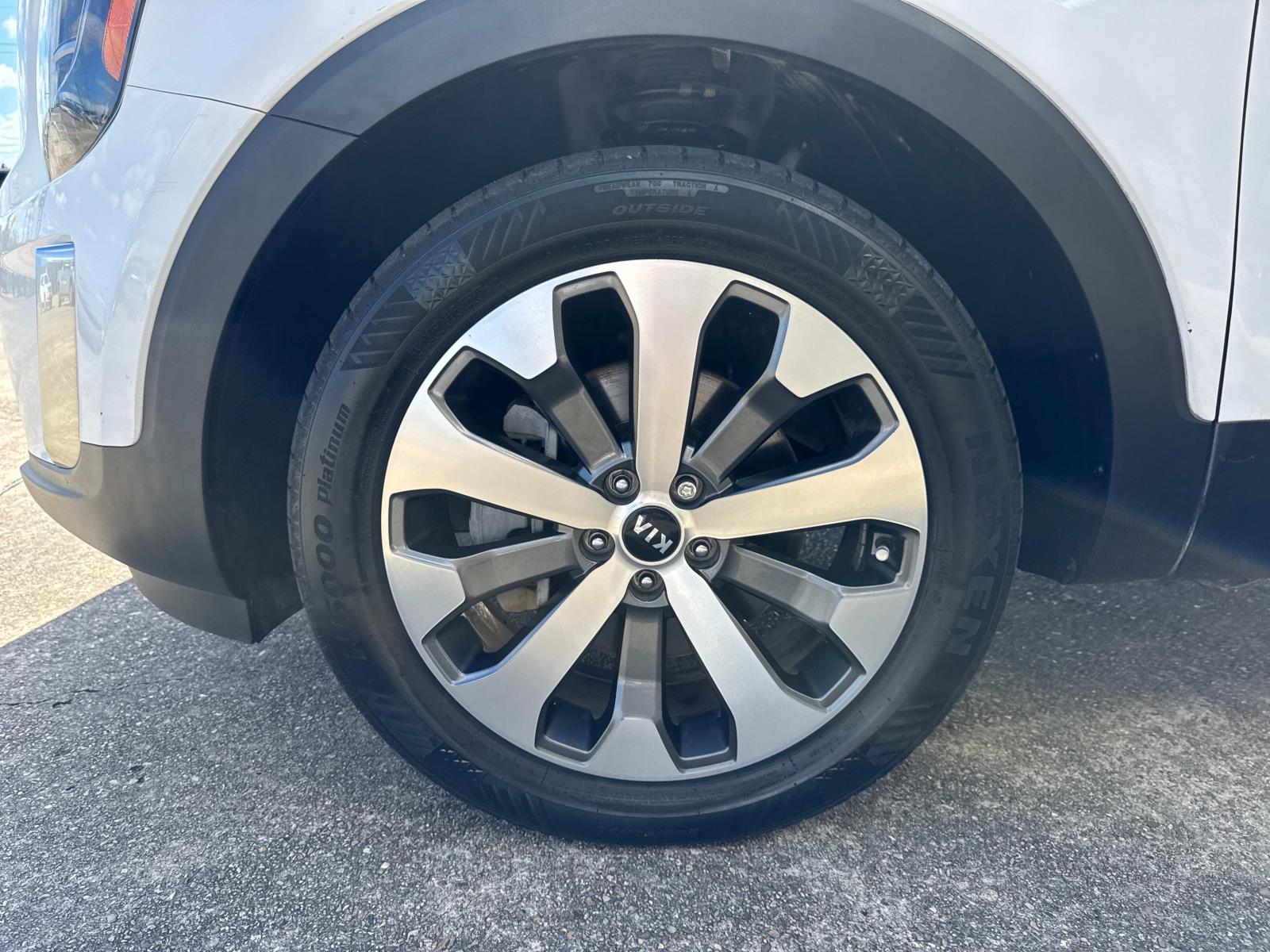 2021 Kia Telluride S AWD photo