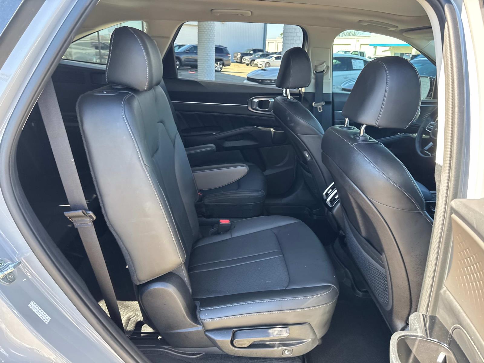 2022 Kia Sorento SX AWD photo