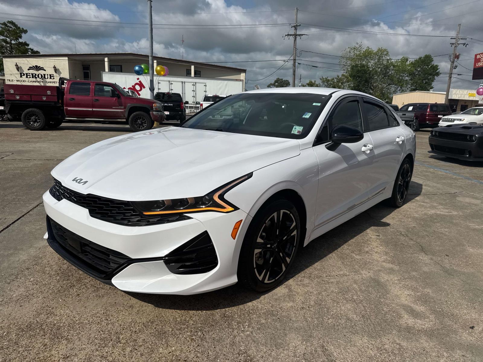 2024 Kia K5 GT-Line photo