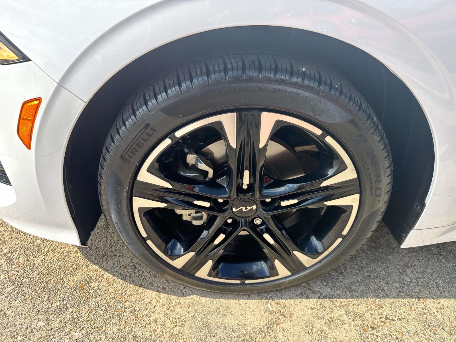 2024 Kia K5 GT-Line photo