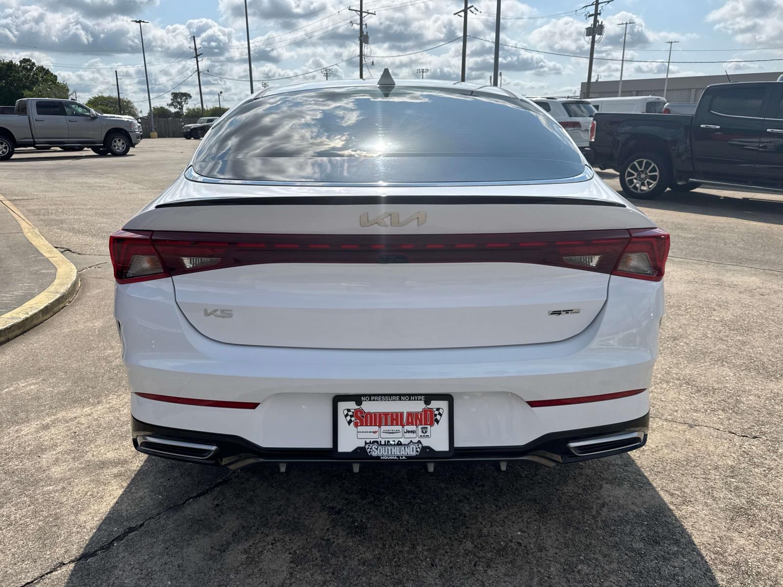 2024 Kia K5 GT-Line photo