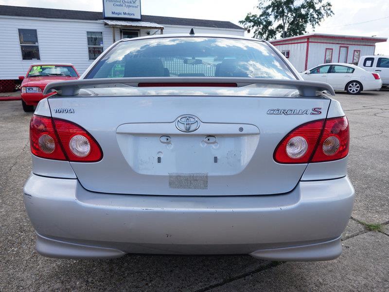 2006 Toyota Corolla CE photo