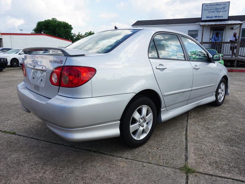 2006 Toyota Corolla CE photo