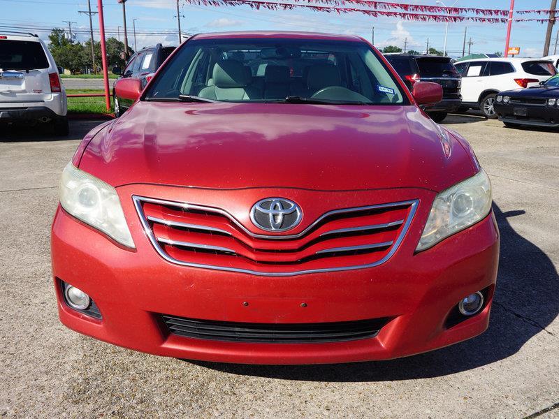 2011 Toyota Camry XLE V6 photo