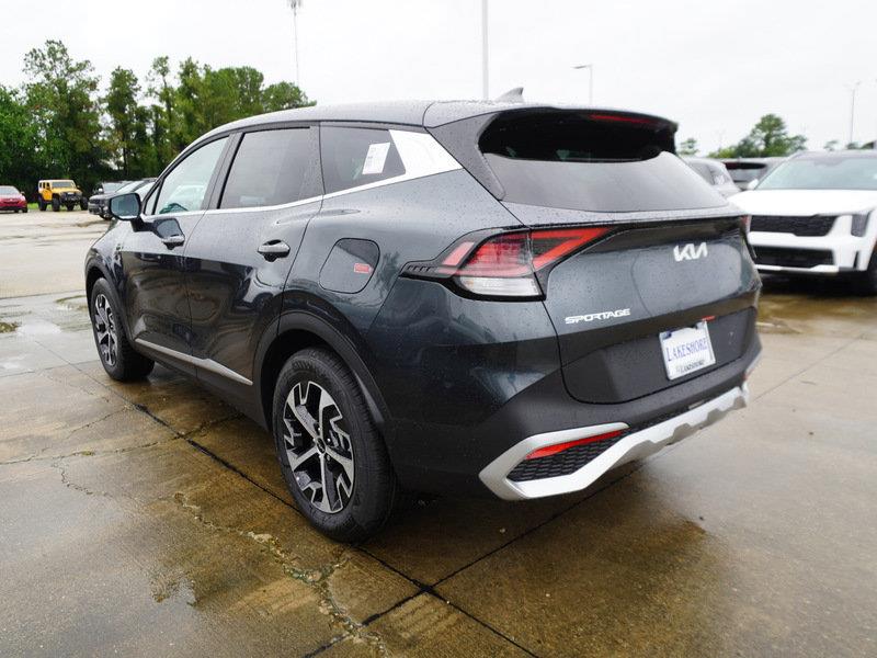 2025 Kia Sportage EX photo