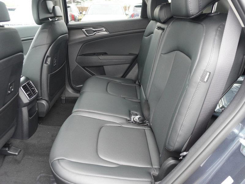 2025 Kia Sportage EX photo