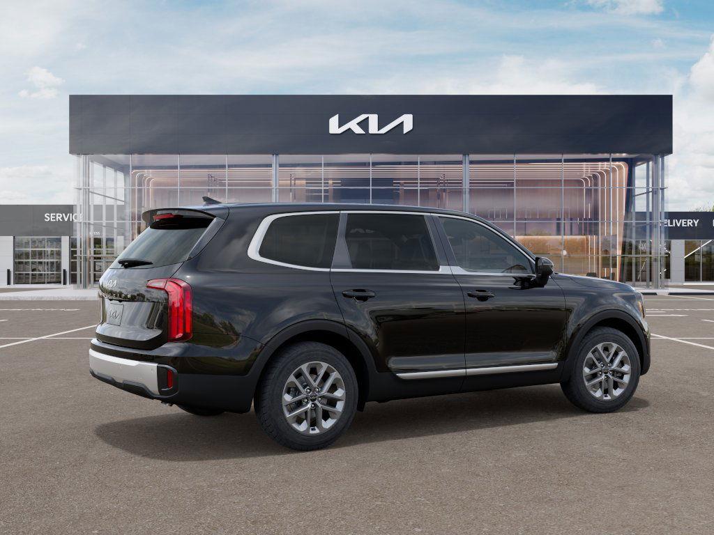 2025 Kia Telluride LX photo