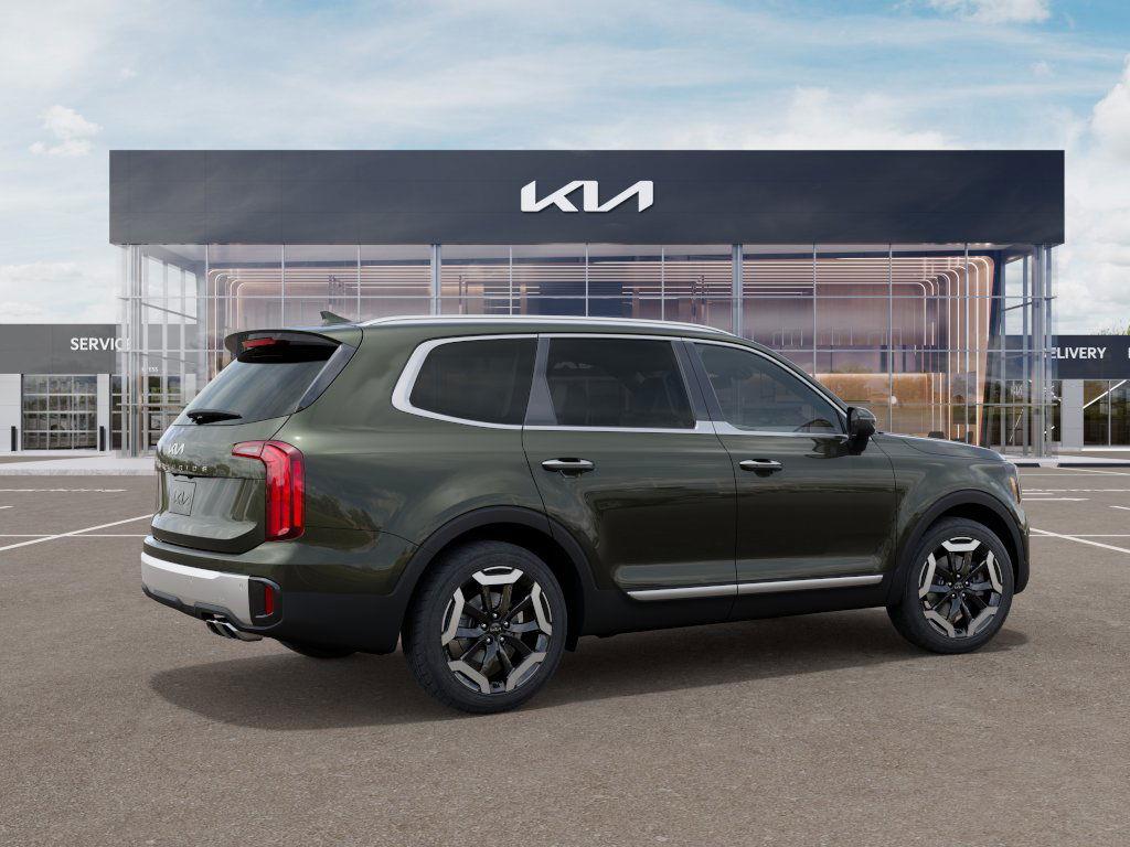2025 Kia Telluride S photo