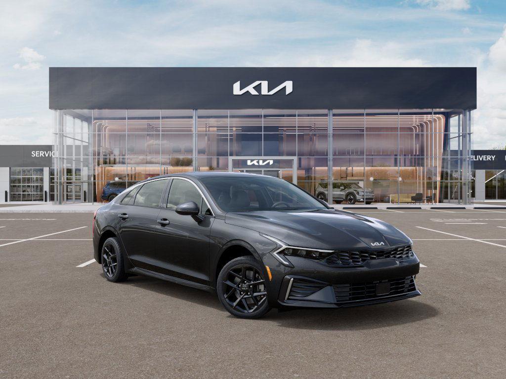 2025 Kia K5 LXS photo