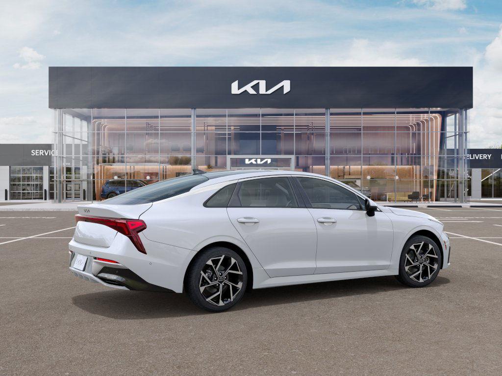2025 Kia K5 EX photo