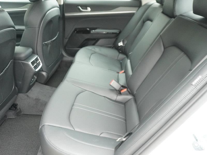 2025 Kia K5 EX photo