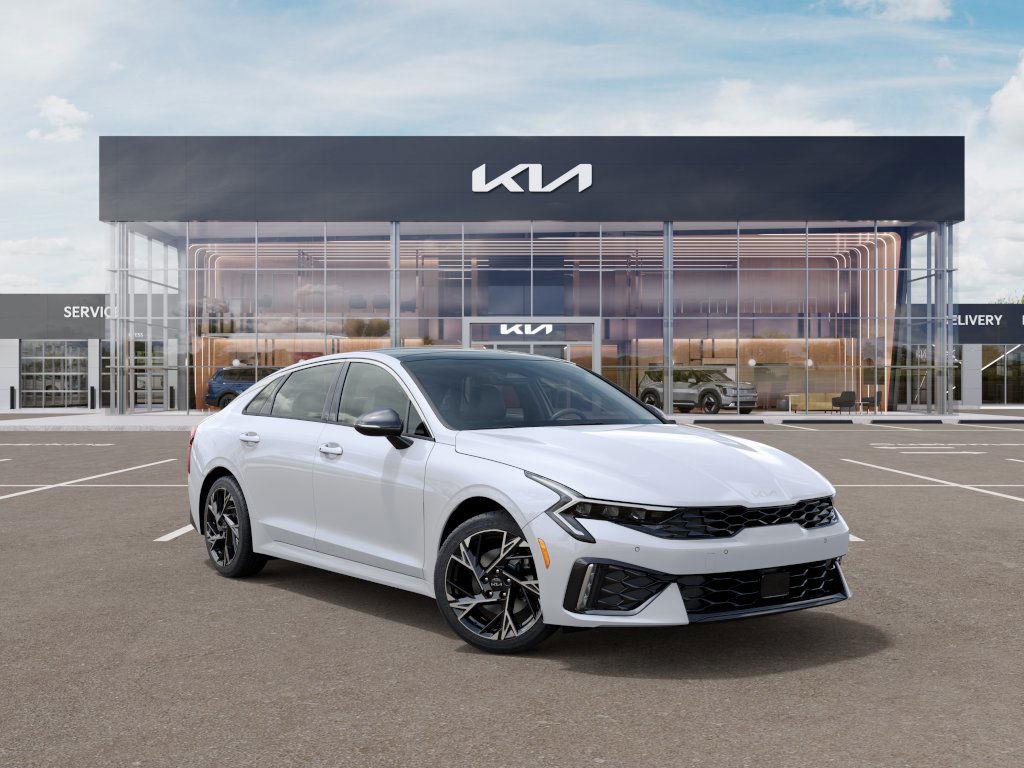 2025 Kia K5 GT-Line photo