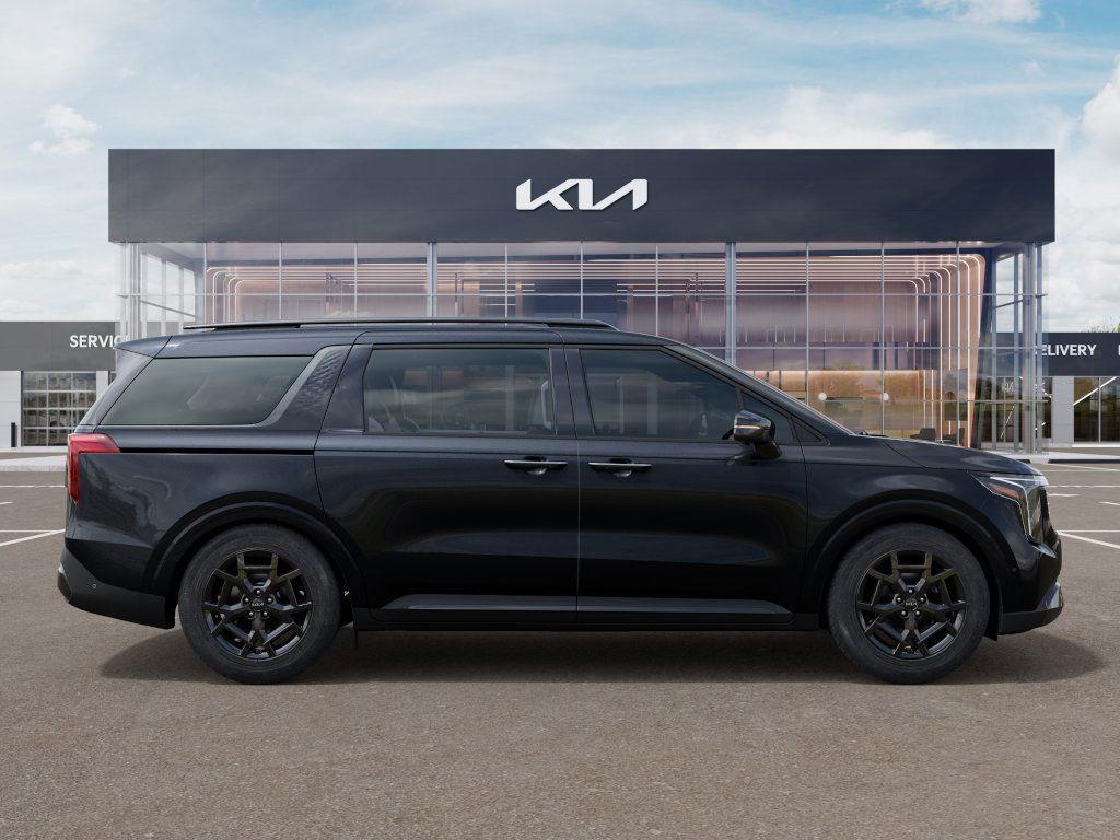 2025 Kia CARNIVAL SX photo