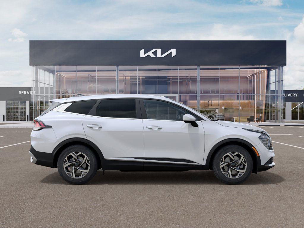 2025 Kia Sportage LX photo