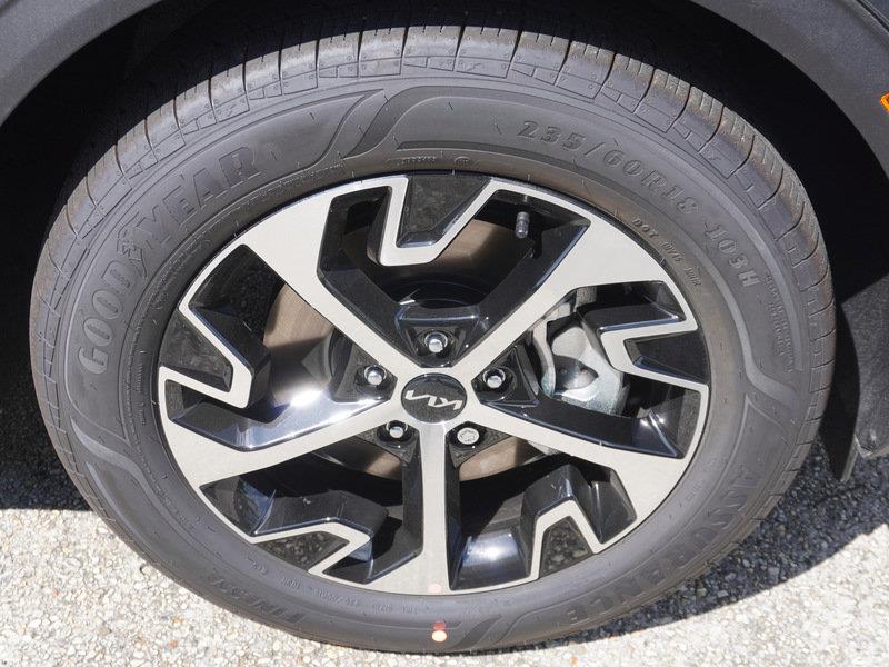 2025 Kia Sportage EX photo