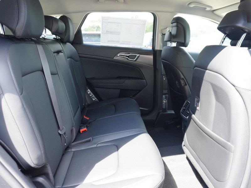 2025 Kia Sportage EX photo