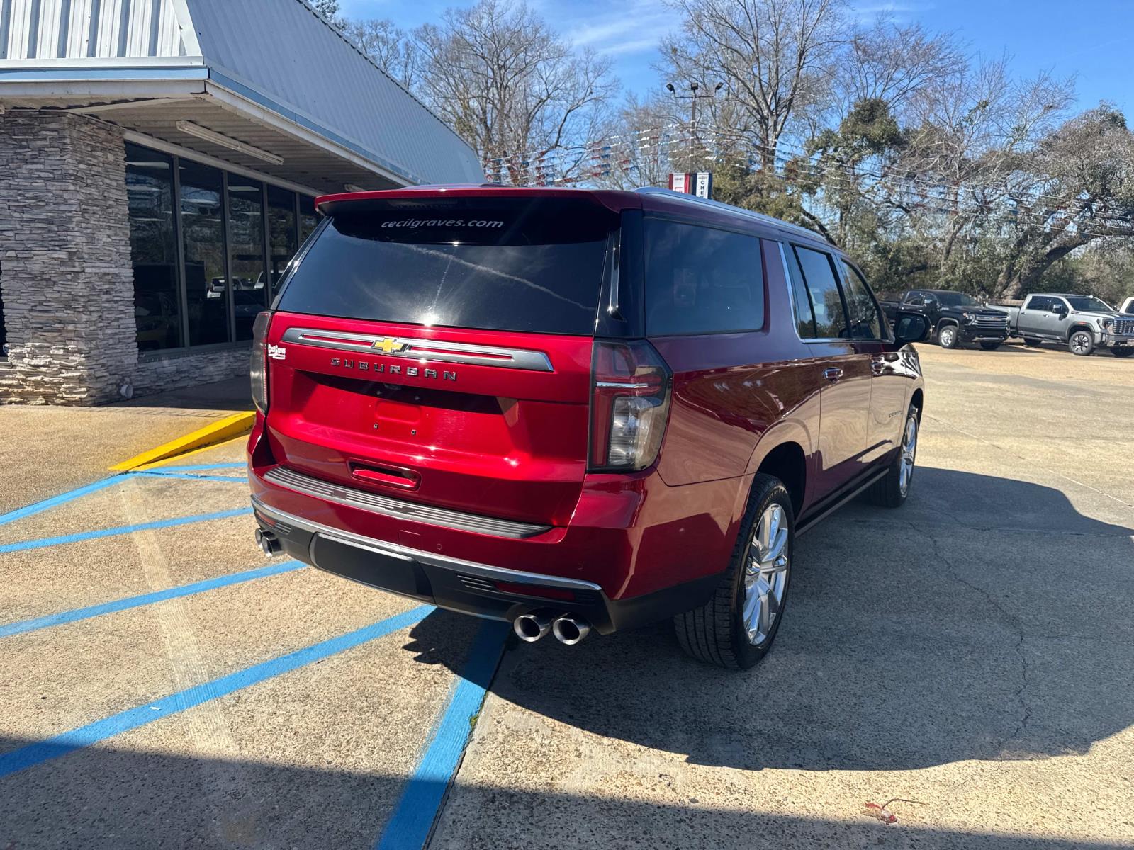 2021 Chevrolet Suburban 2WD 4DR HIGH COUNTRY photo