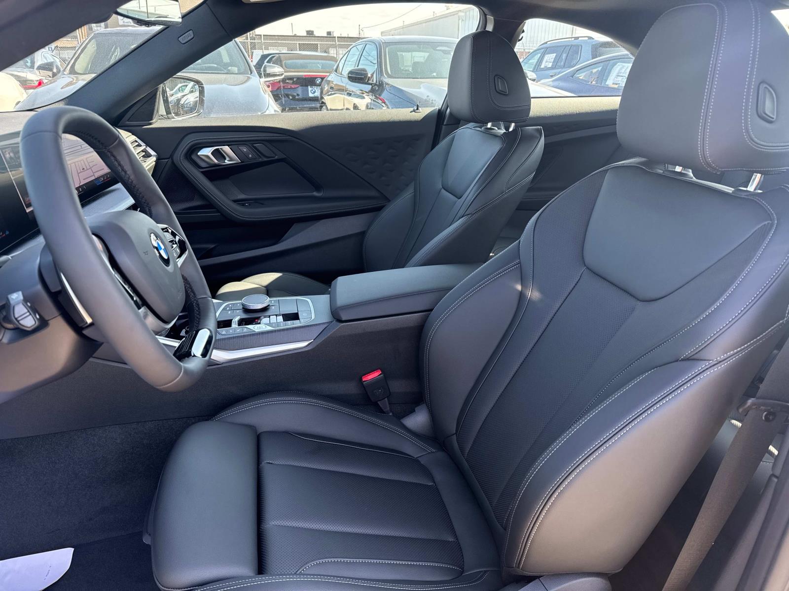 2025 BMW 2 Series 230i photo