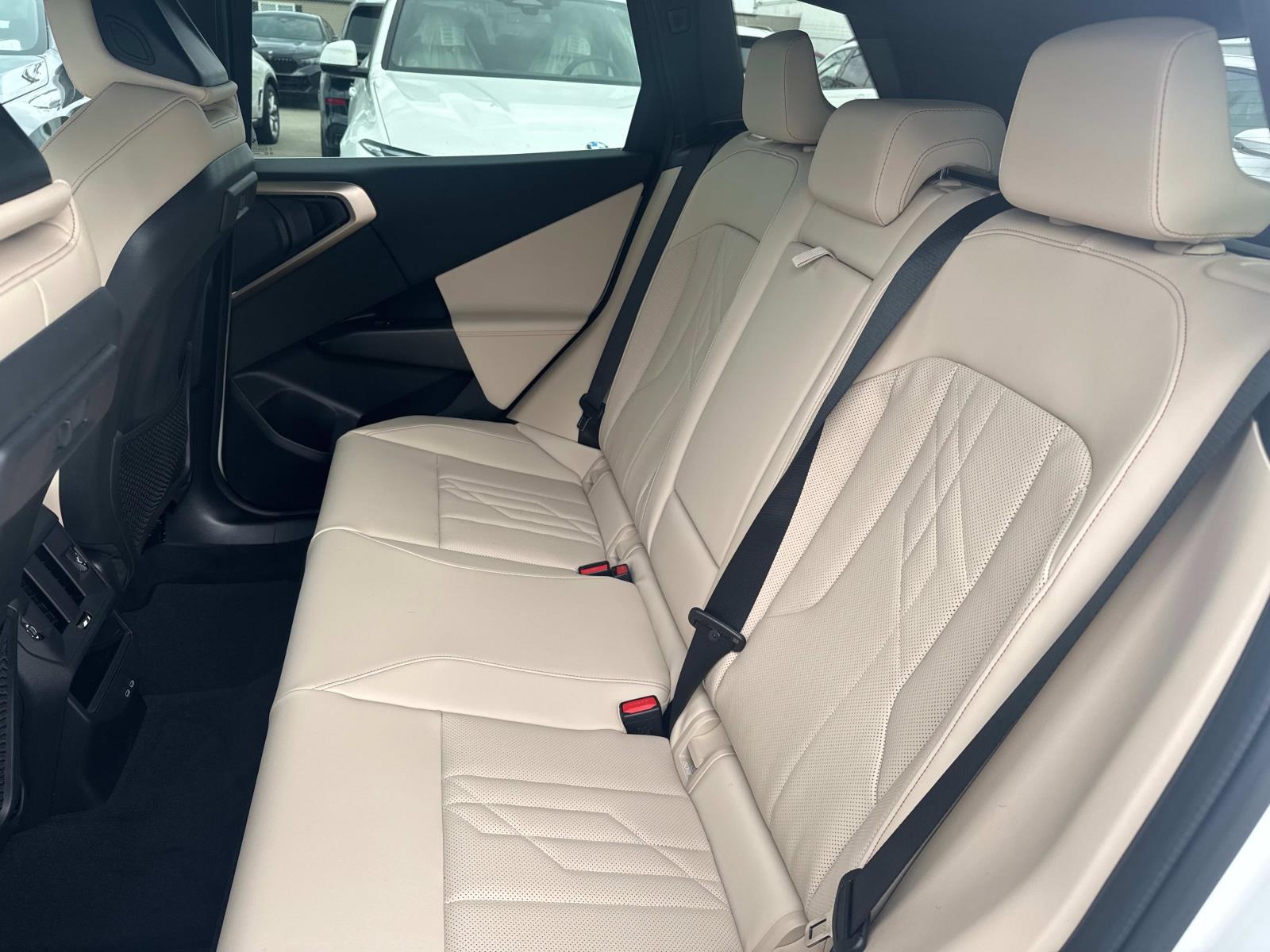 2025 BMW X3 30 xDrive Sports Activity Vehi photo