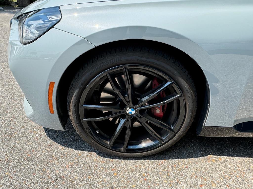 2024 BMW 2 Series 230i photo