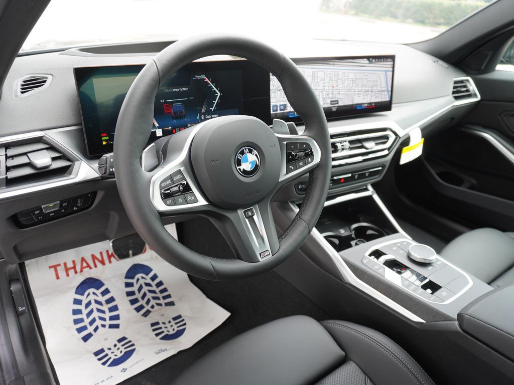 2024 BMW 3-Series 330i photo