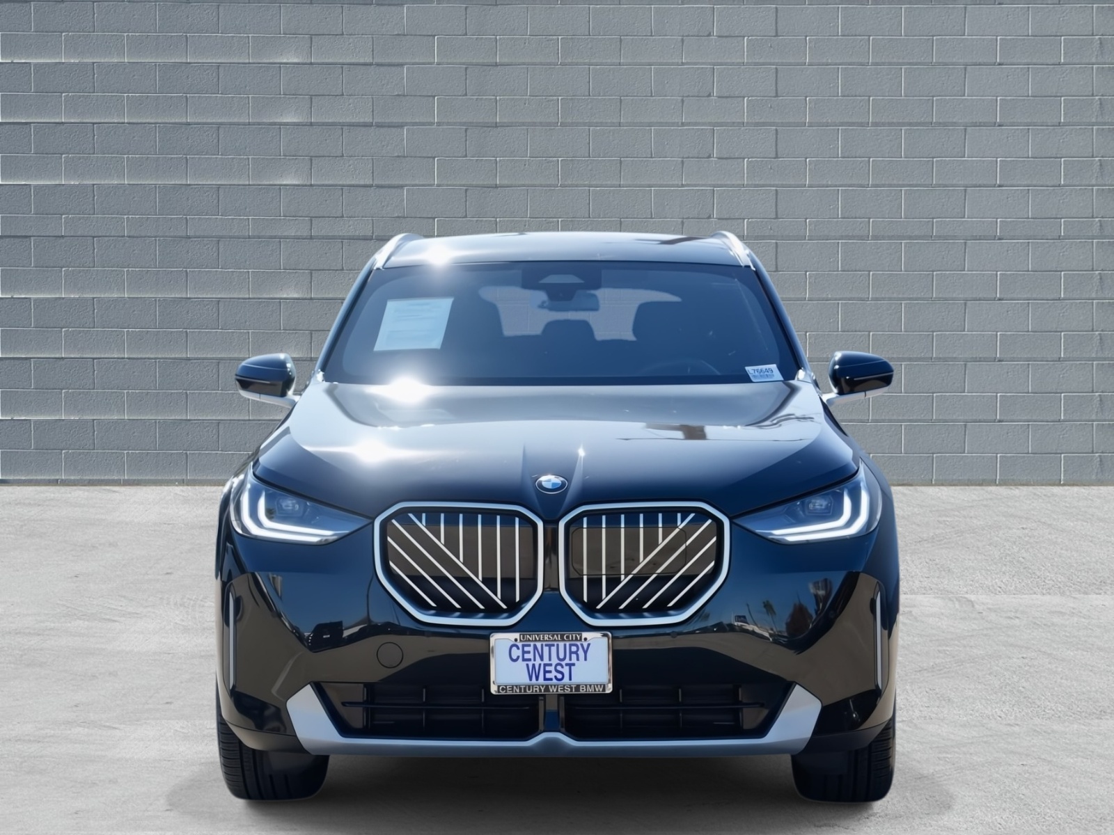 View vehicle photo 2