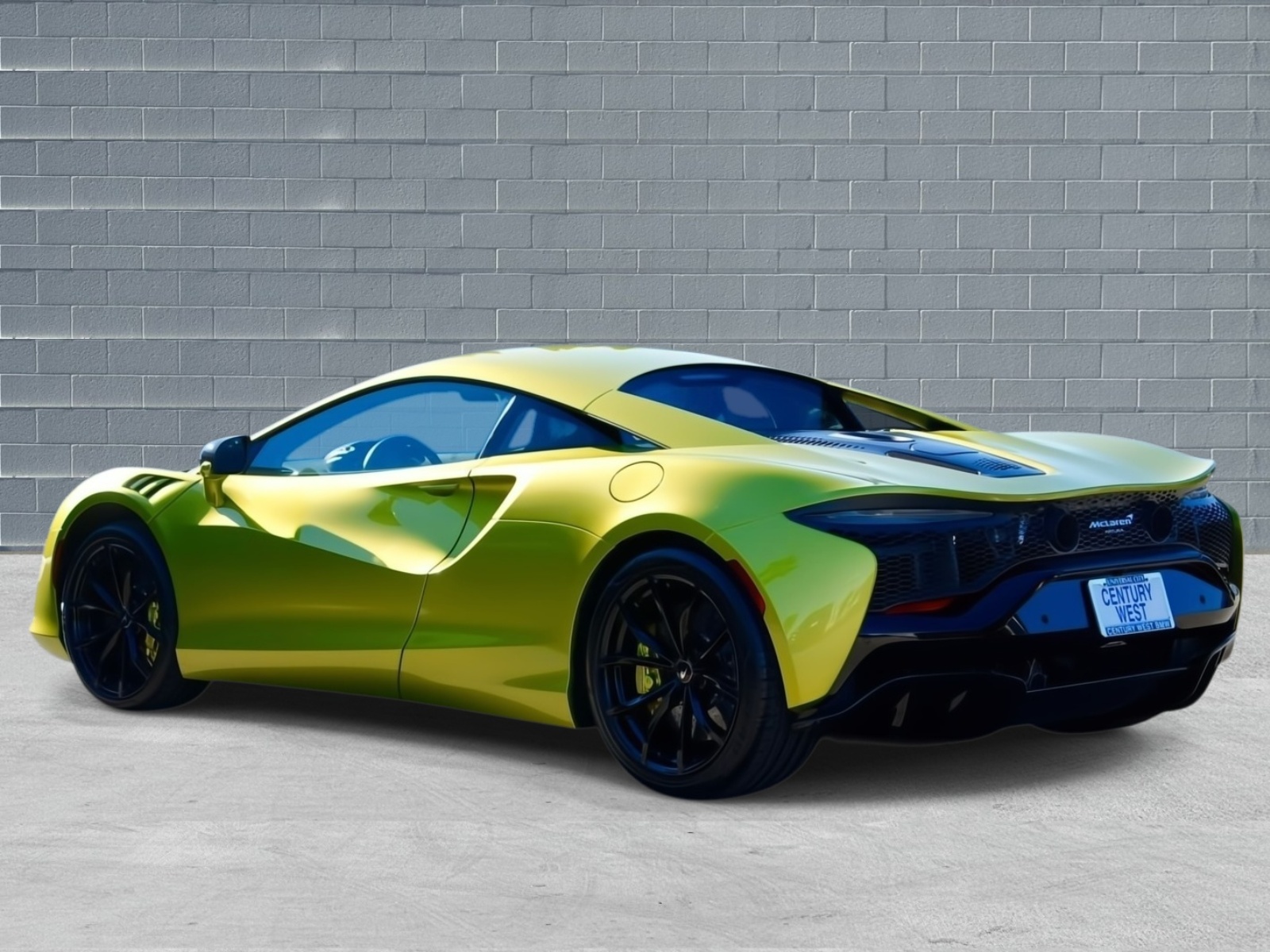 View vehicle photo 5