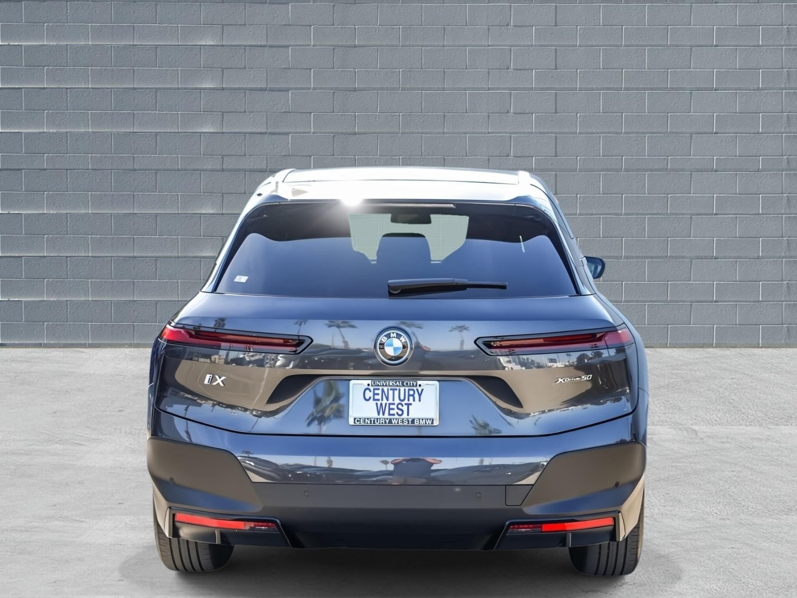 View vehicle photo 3