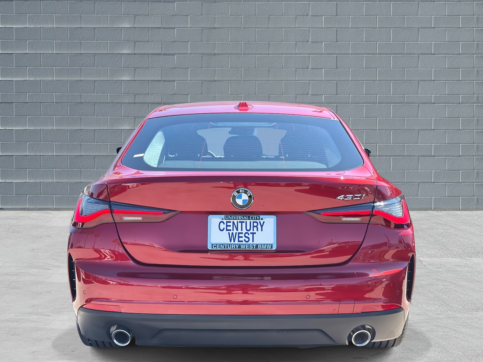 View vehicle photo 4