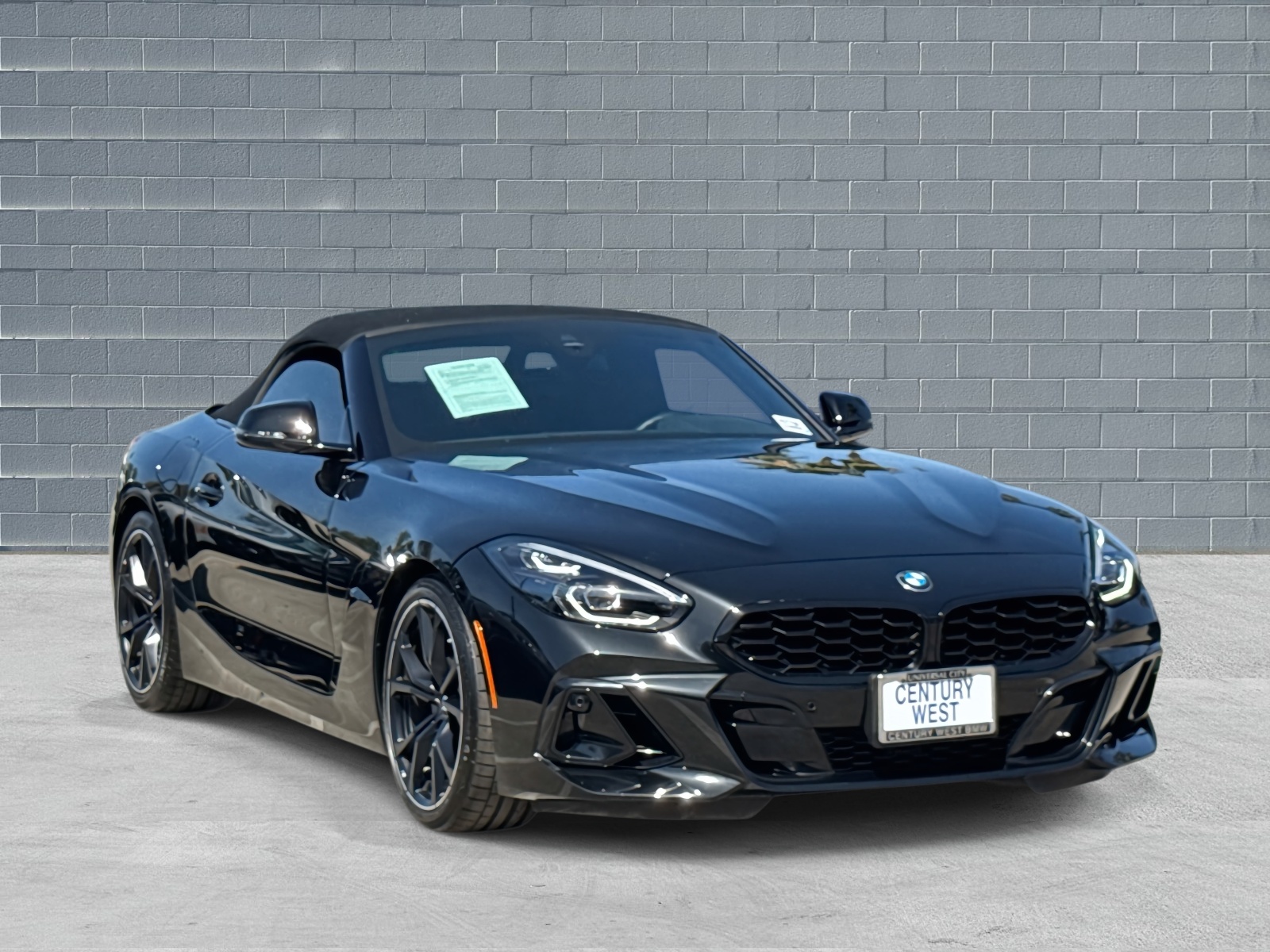 View vehicle photo 2