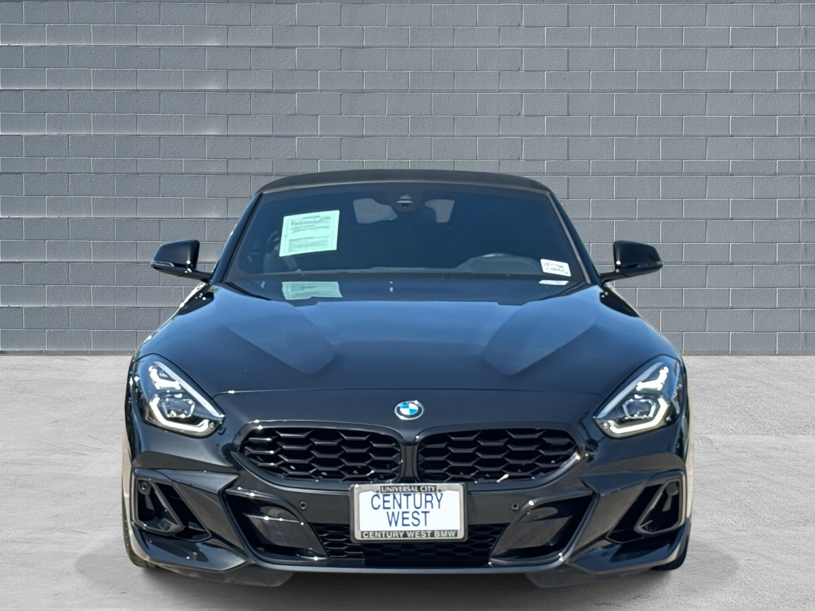 View vehicle photo 3