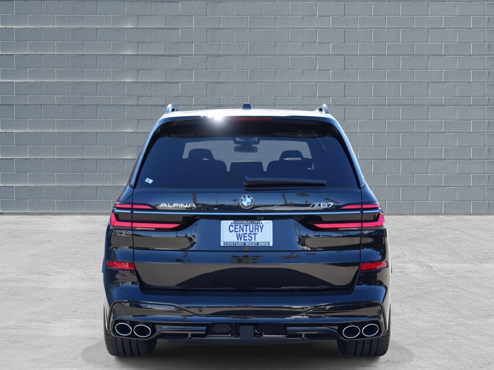 View vehicle photo 4