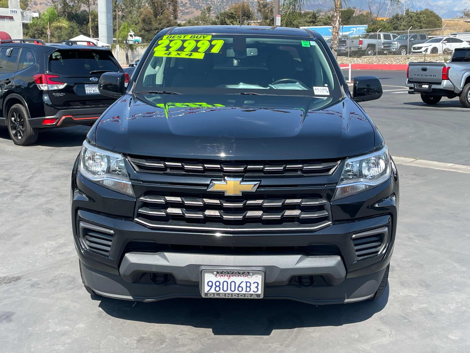 2021 Chevrolet Colorado LT photo 2