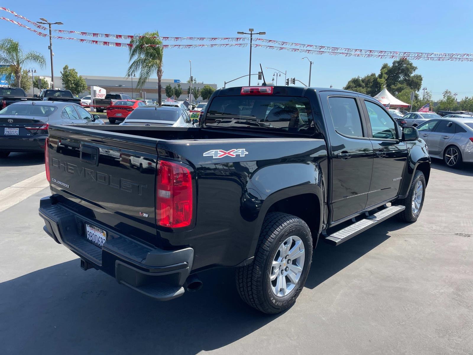 2021 Chevrolet Colorado LT photo 4