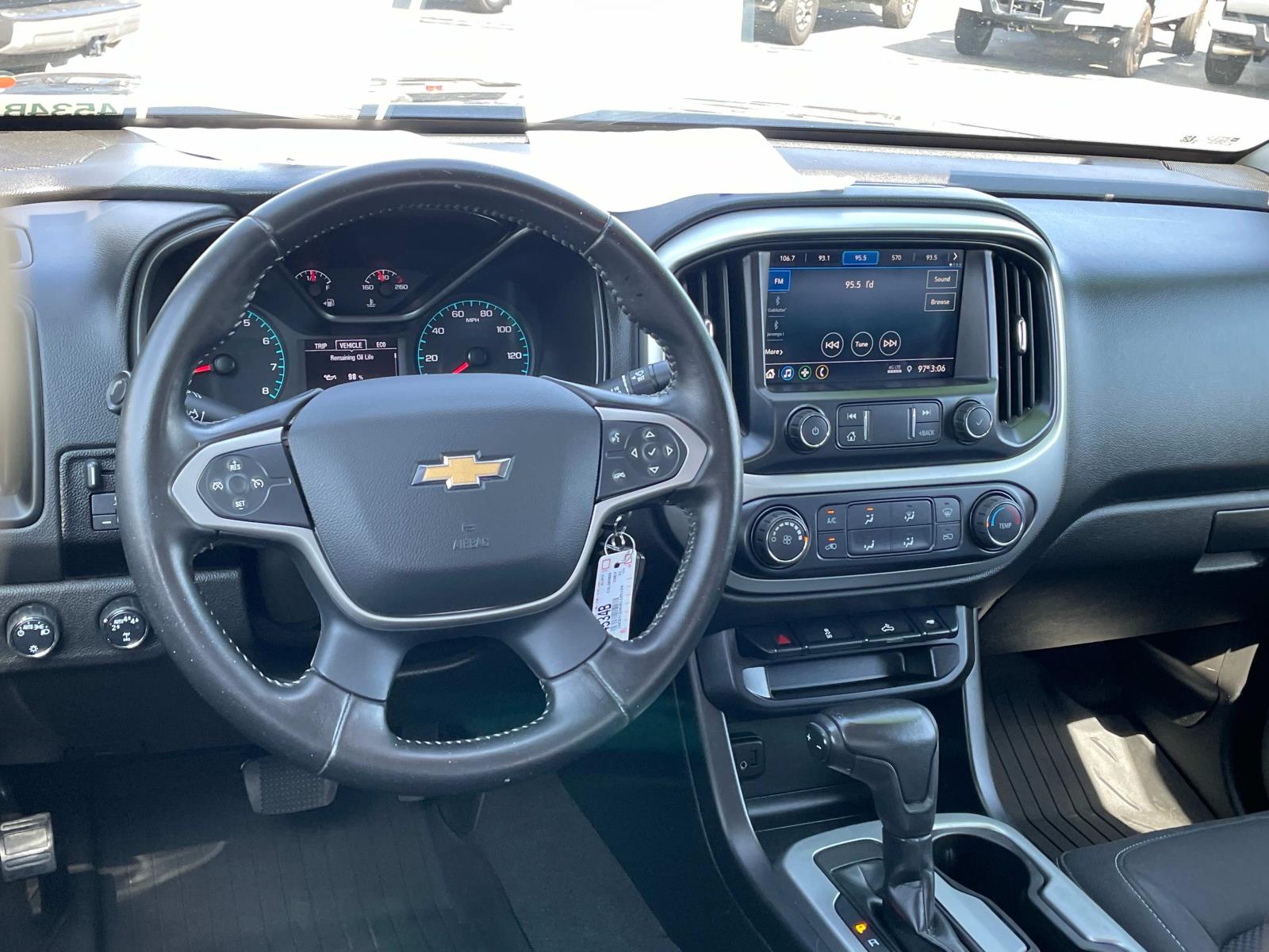 2021 Chevrolet Colorado LT photo 9