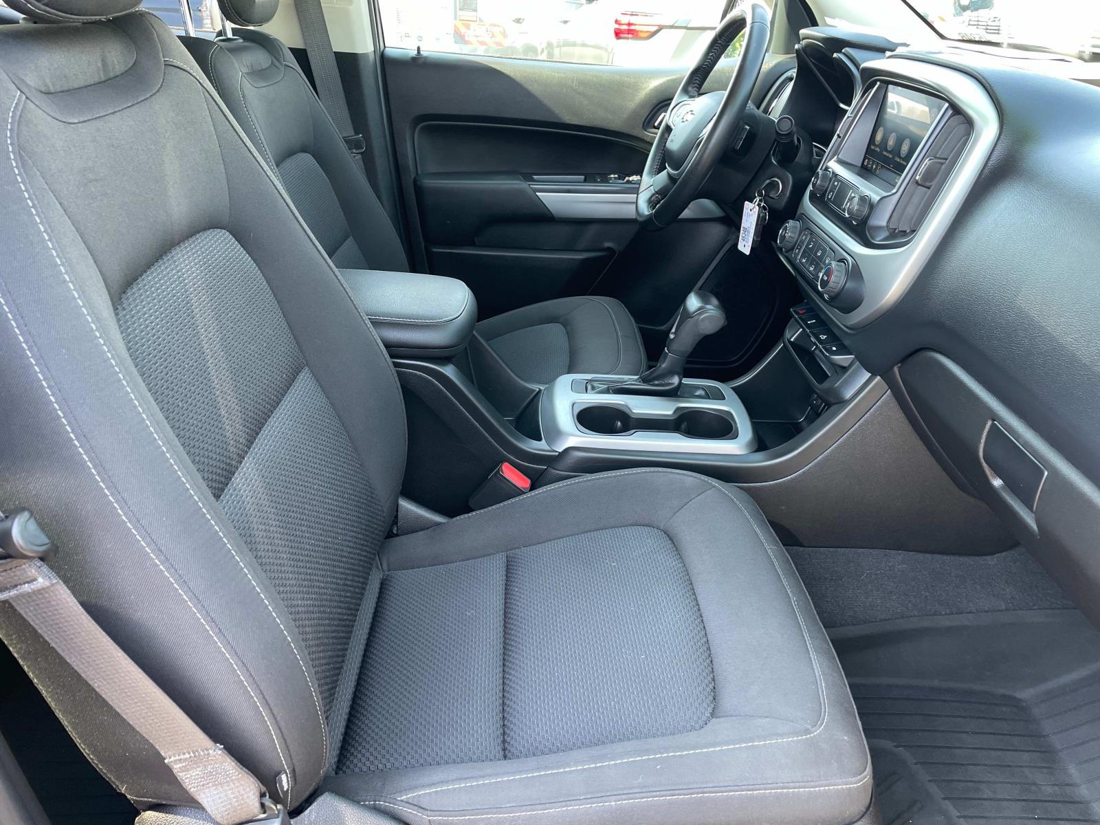 2021 Chevrolet Colorado LT photo 26