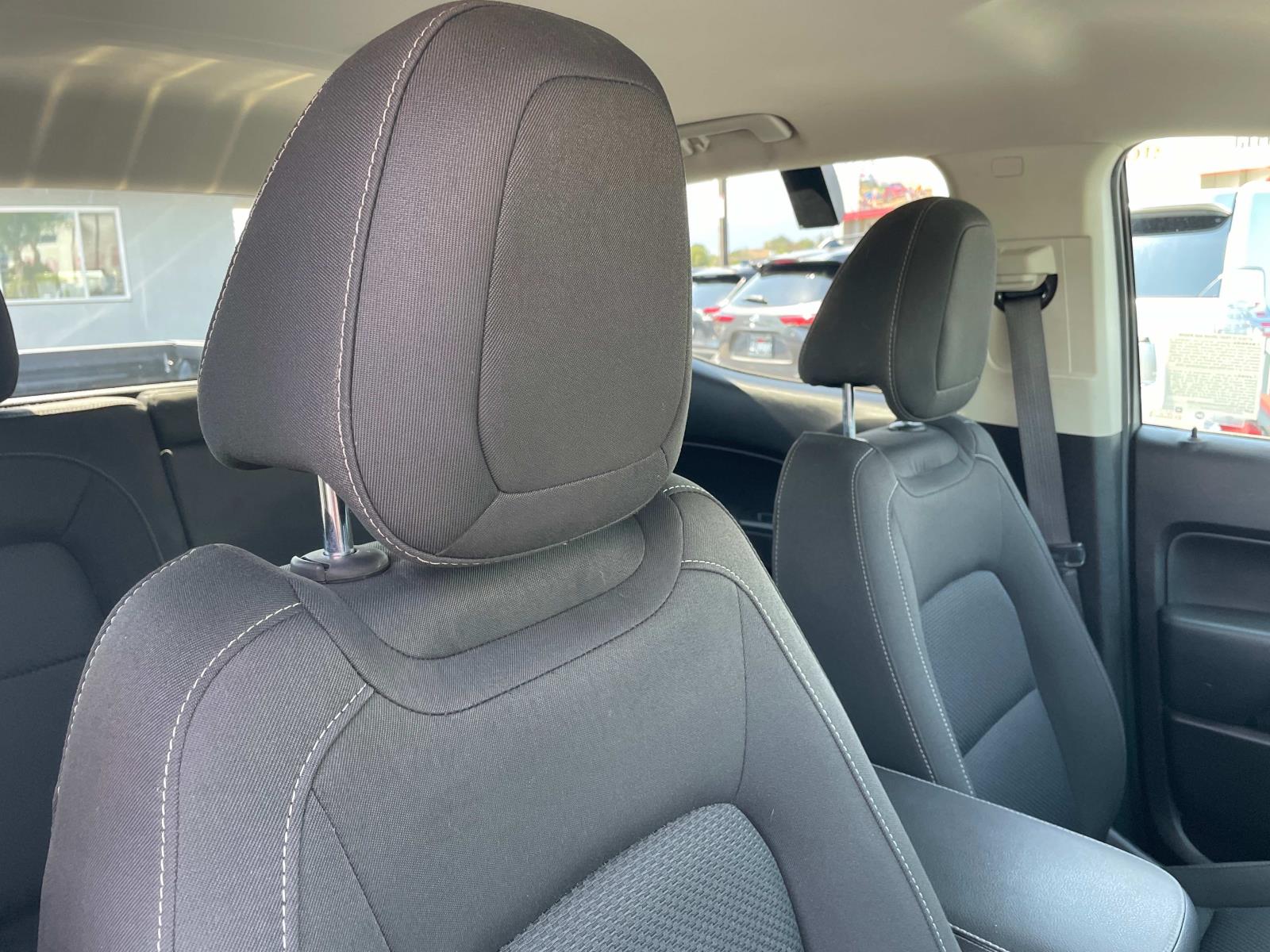 2021 Chevrolet Colorado LT photo 27
