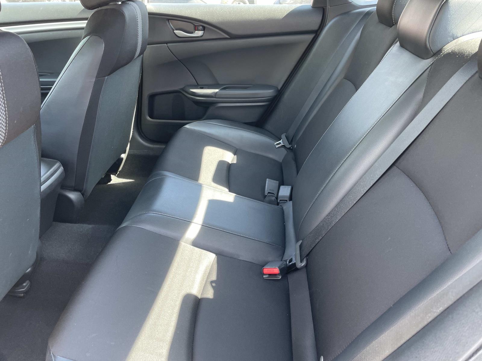 2021 Honda Civic Sport photo 24