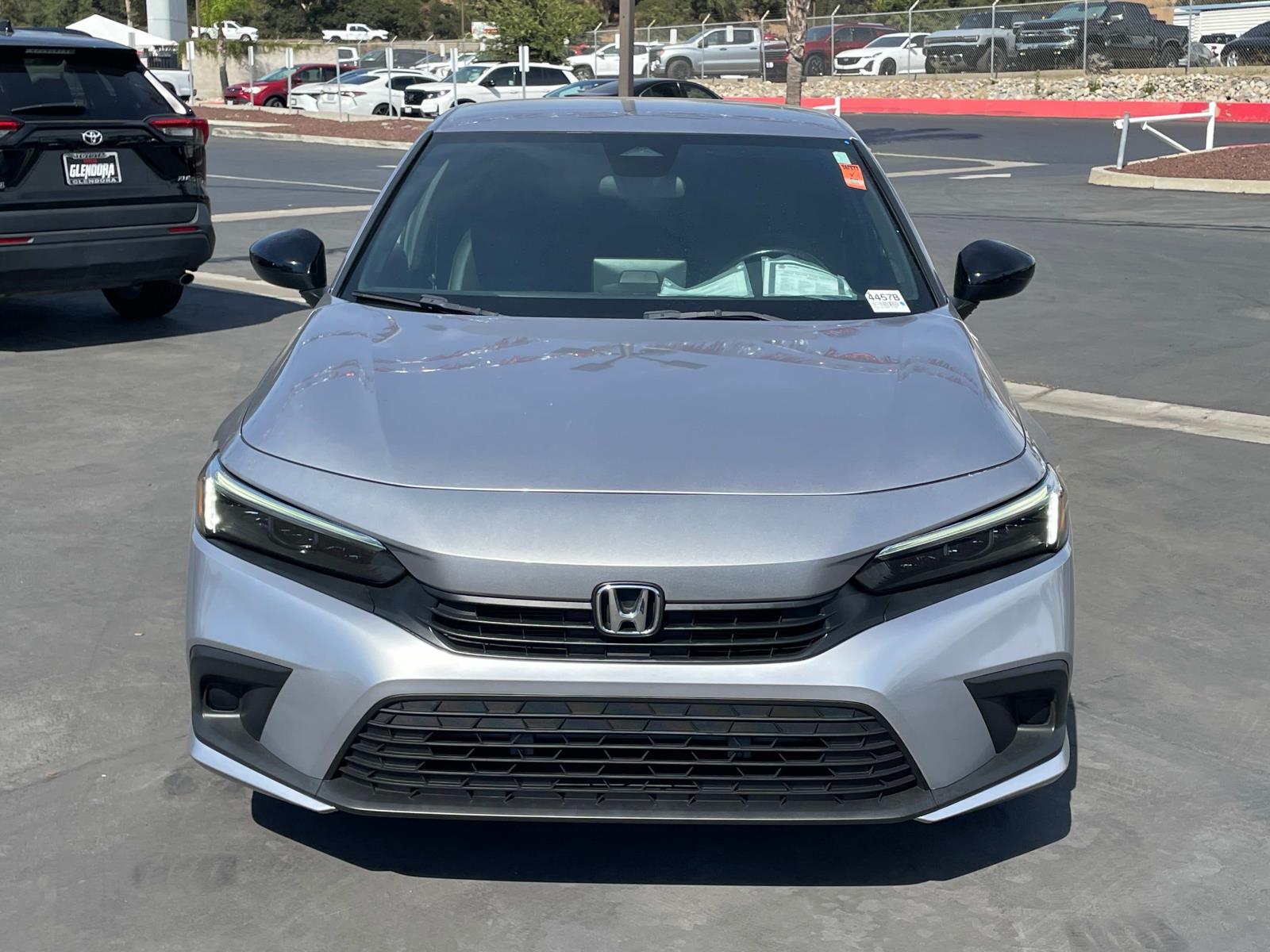 2022 Honda Civic Sport photo 2