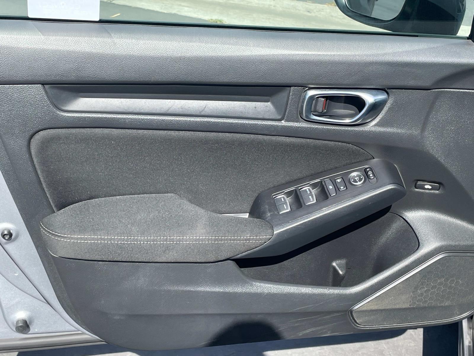 2022 Honda Civic Sport photo 18