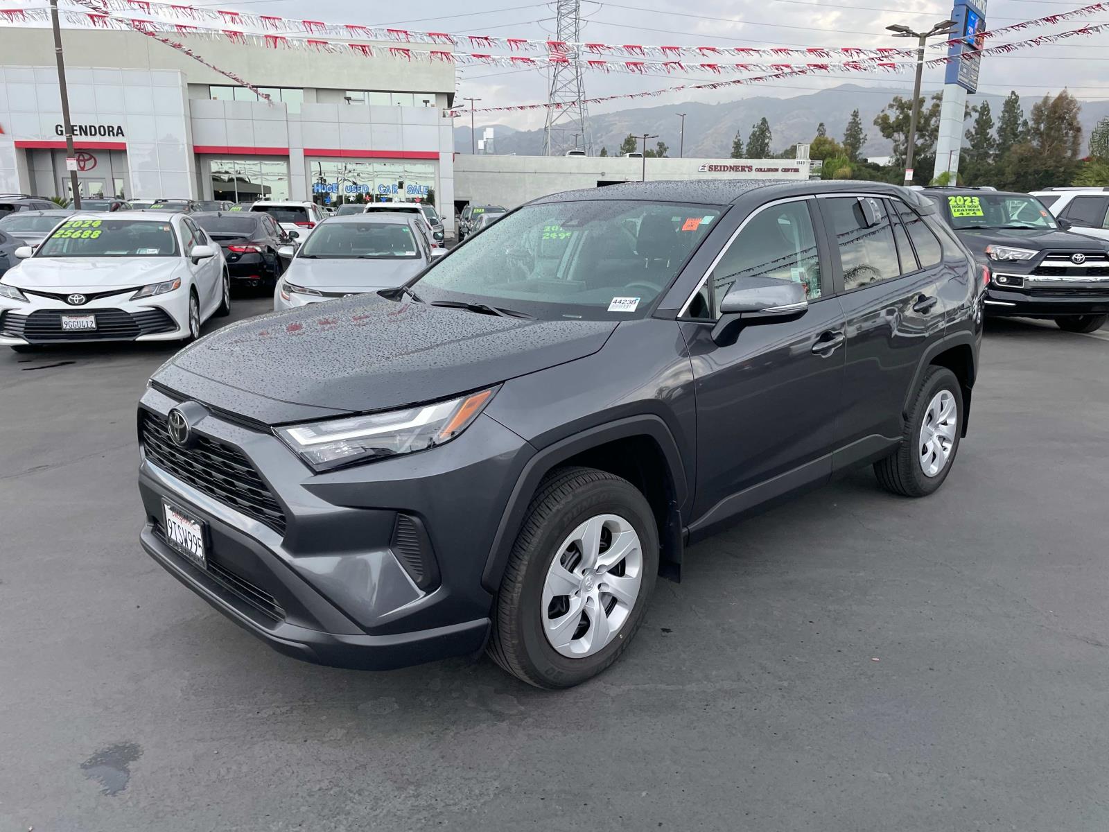 2025 Toyota RAV4 LE photo 3