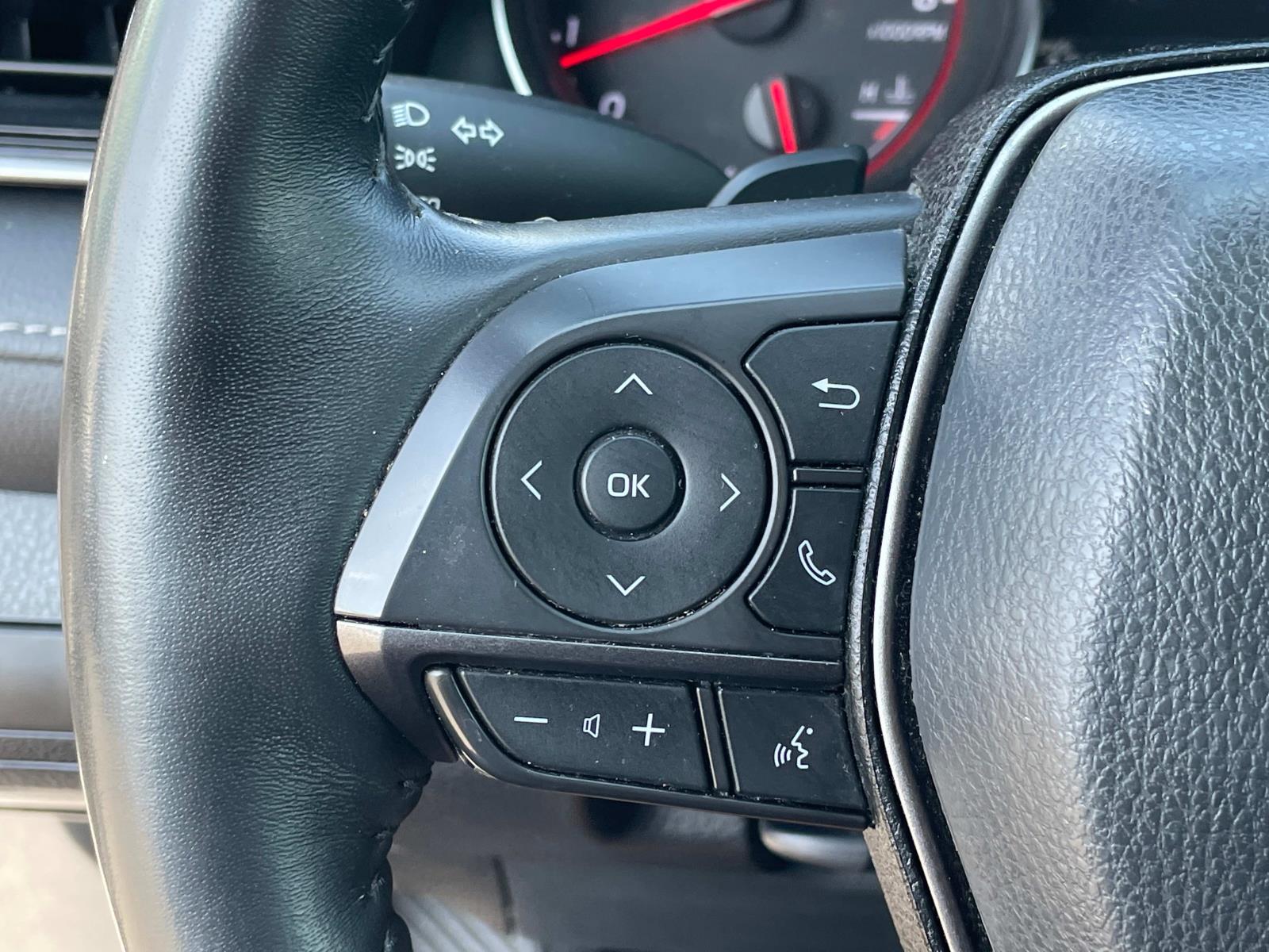 2023 Toyota Camry XSE photo 9