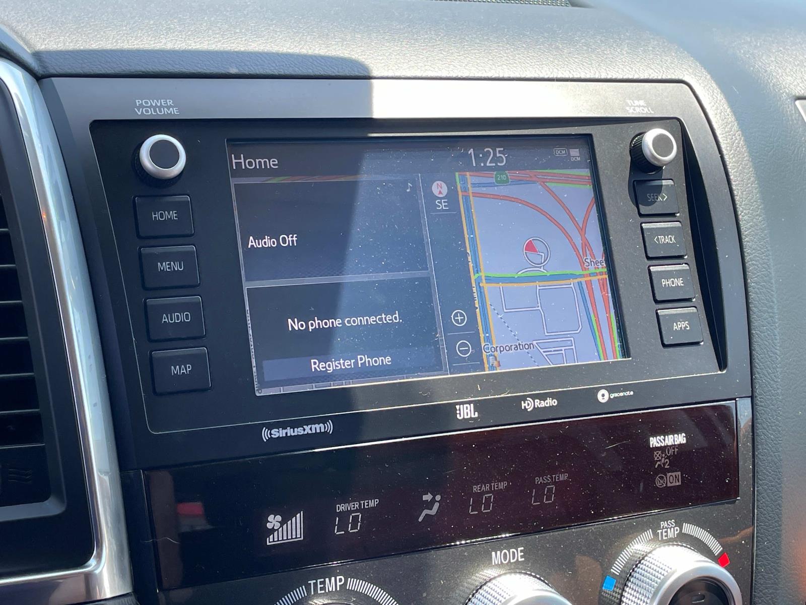 2020 Toyota Sequoia Platinum photo 12