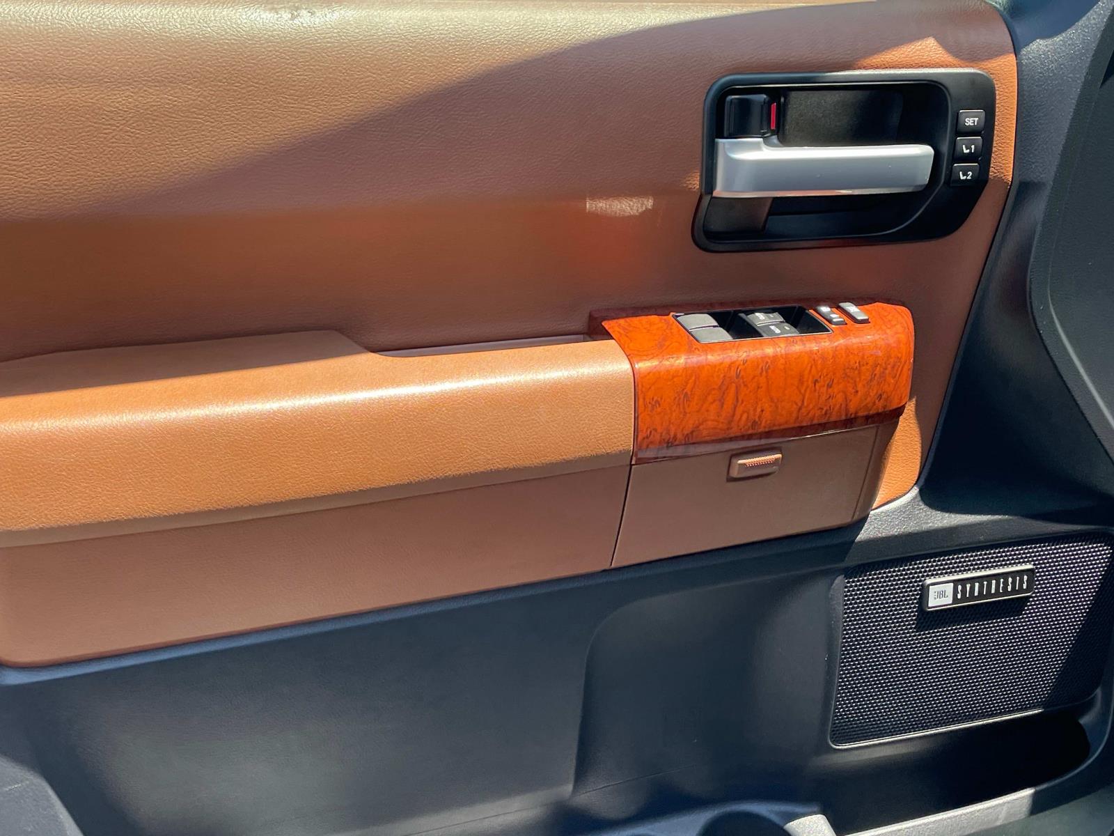 2020 Toyota Sequoia Platinum photo 20