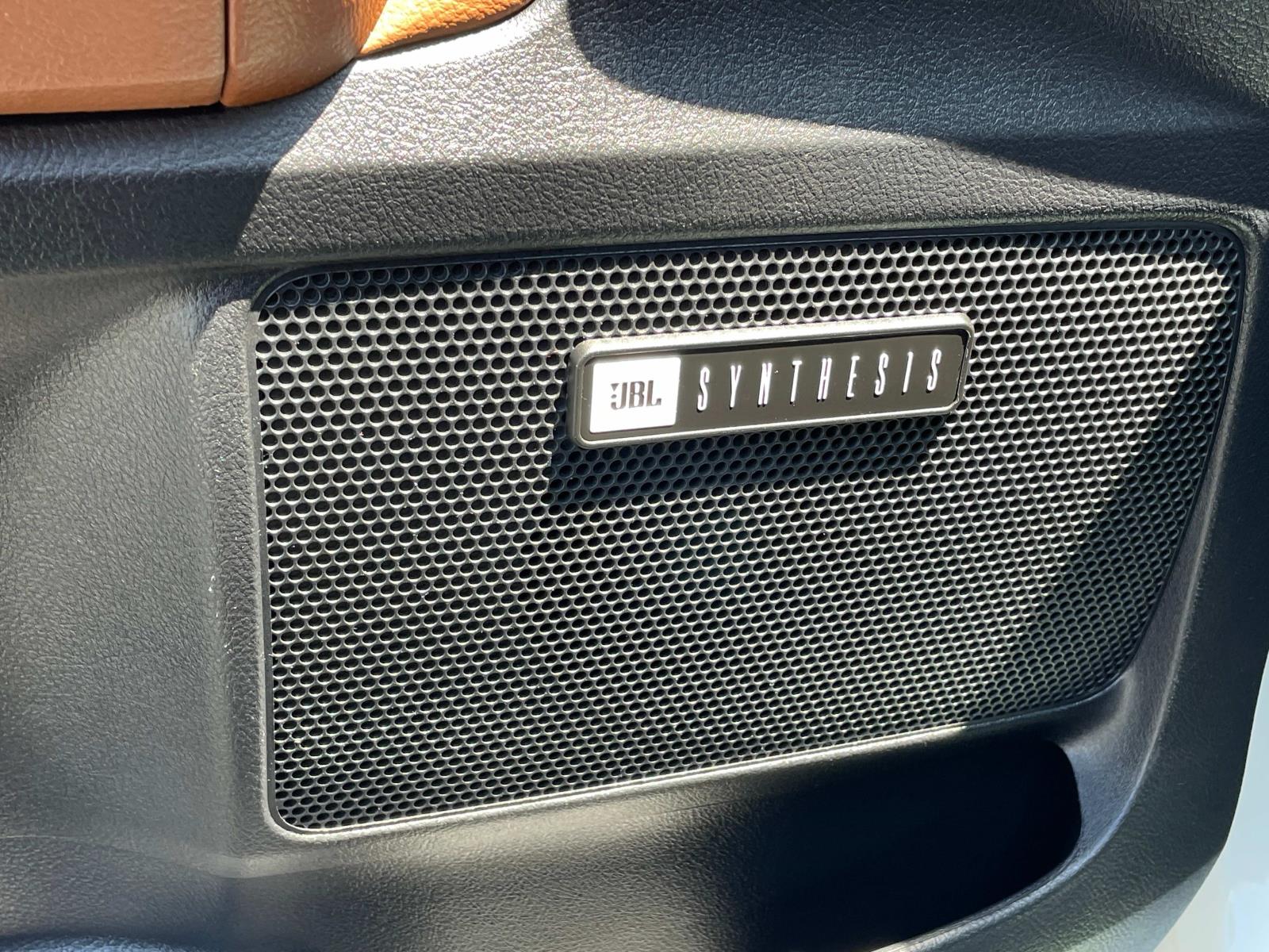2020 Toyota Sequoia Platinum photo 21